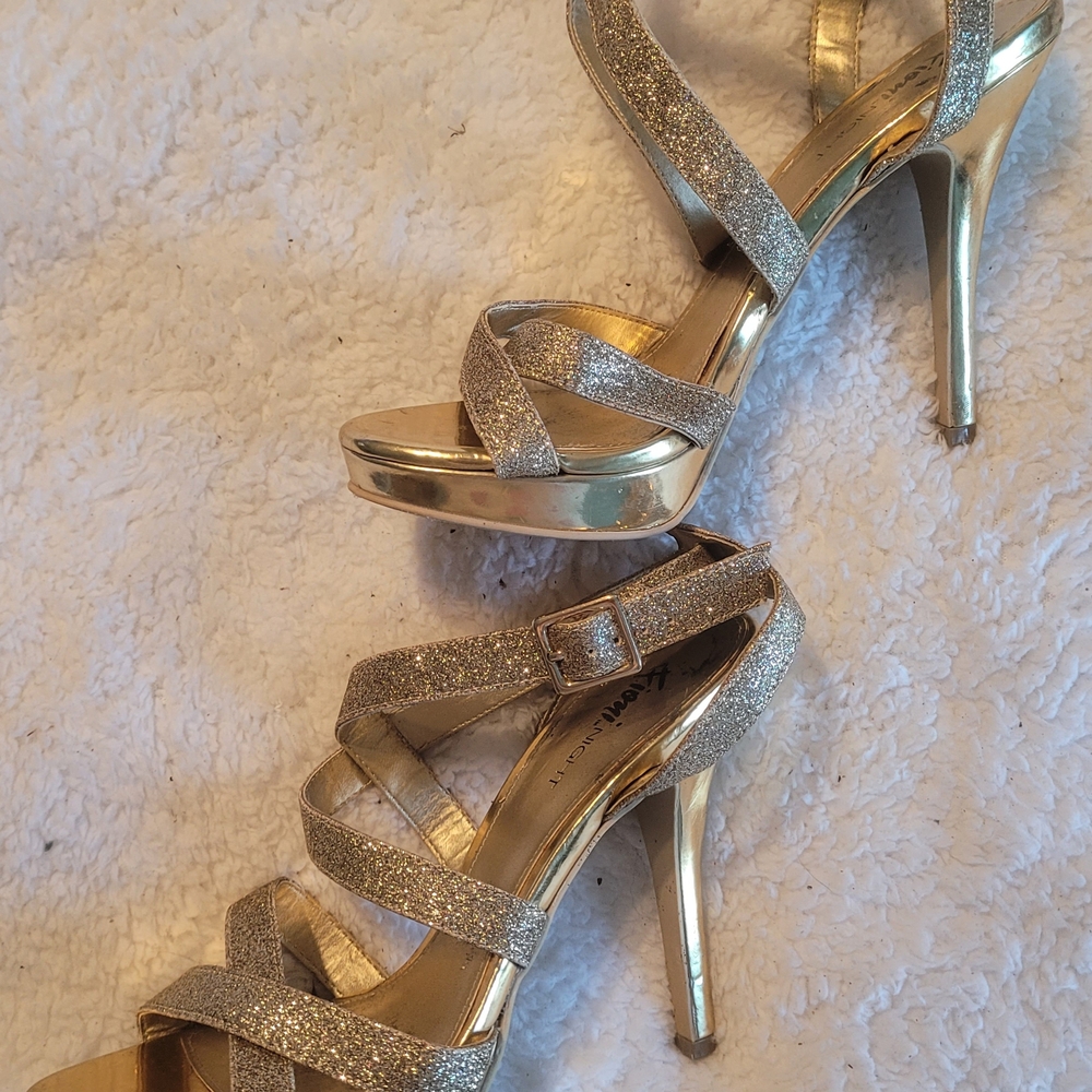 FIONI Clothing Gold and Silver Strappy Heels